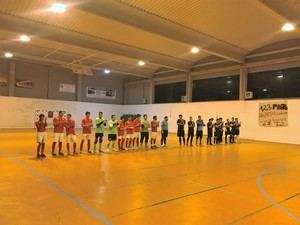 El FS Pozo de Guadalajara cayó desquiciado en el derbi ante el Almonacid (3-6)