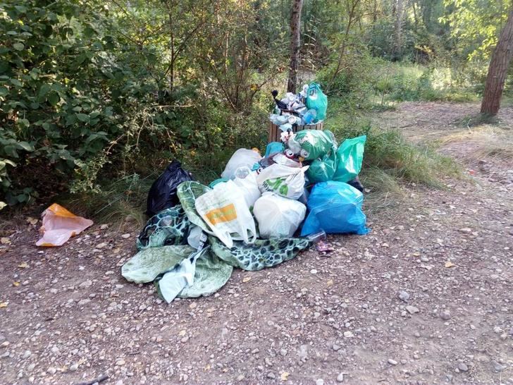 El Ayuntamiento de Trillo reclama una solución para la situación de insalubridad y peligro de la zona de baño El Empalme