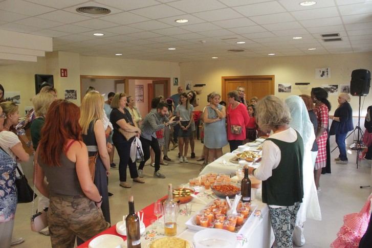 Gran éxito del I Encuentro Gastronómico Intercultural, organizado por el Consejo de las Mujeres de Cabanillas 