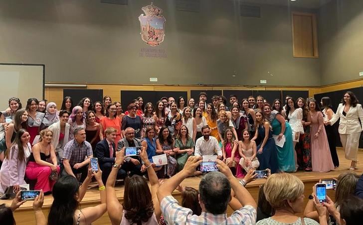 65 estudiantes de Grado de Enfermería de la UAH han finalizado sus estudios universitarios