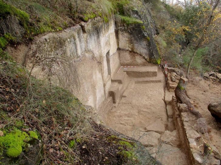 El Ayuntamiento de Pareja culmina la excavación arqueológica del eremitorio medieval