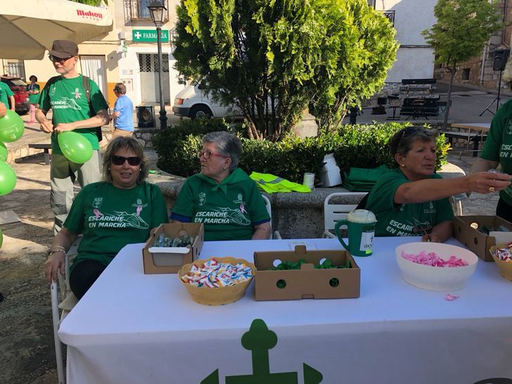Camino verde de esperanza contra el Cáncer en Escariche