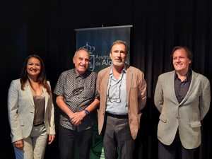 Éxito de participación en las Jornadas sobre “El lenguaje y sus diferentes expresiones: el cine, el arte, la propaganda, el diccionario…” en Alovera