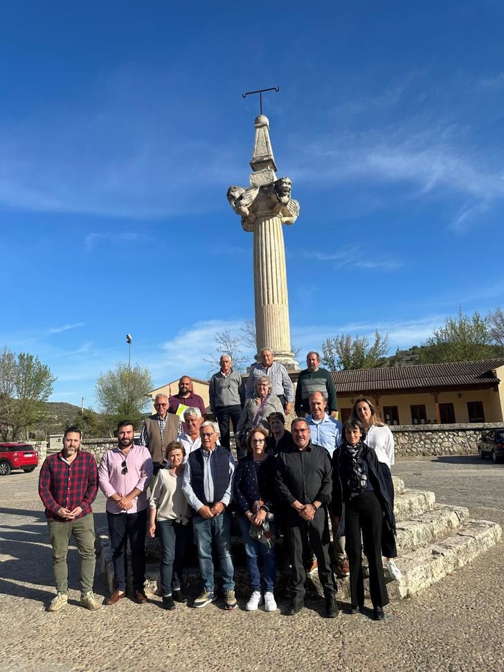 Firmados los contratos de ayudas Leader para instalar cámaras de seguridad en 14 núcleos urbanos de la comarca de FADETA