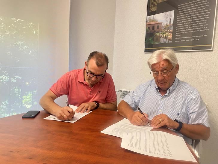 FADETA y Ayuntamiento de Cifuentes firman el contrato de ayuda Leader para el acondicionamiento de la Vivienda Tutelada para Mayores