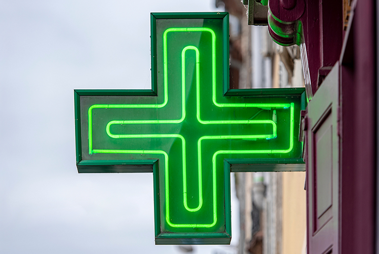 Los farmacéuticos de Guadalajara advierten que algunos medicamentos pueden agravar los efectos del calor