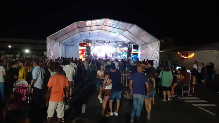 El aparcamiento en superficie del colegio y el recinto ferial de Valdeluz dispondrán de iluminación artificial