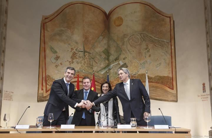 Firmado el convenio que garantiza el futuro del Campus Universitario de Guadalajara