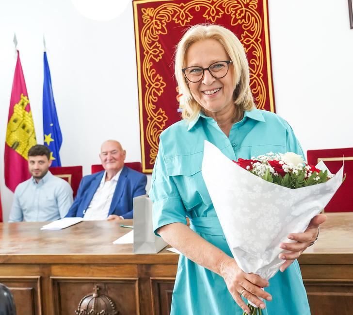 Montserrat Rivas toma posesión como alcaldesa de Fuentenovilla