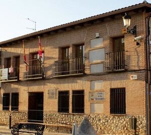 La Guardia Civil registra el Ayuntamiento de Fontanar