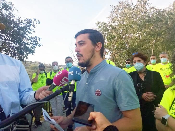 Podemos celebra que se paralicen las oposiciones informáticas del SESCAM y lamenta la batalla de Page contra el empleo público