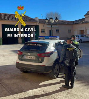 La Guardia Civil de Guadalajara investiga a una persona por carecer de permiso de conducción y por denuncia falsa