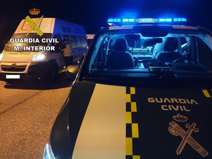 La Guardia Civil de Guadalajara investiga a una persona por carecer de permiso de conducción y por denuncia falsa 