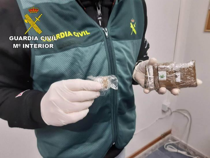La Guardia Civil detiene a una persona por tráfico de drogas en Molina de Aragón