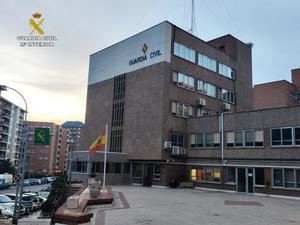 La Guardia Civil investiga a dos personas en Molina por compartir imágenes íntimas en una red social de una joven con la que uno había mantenido una relación