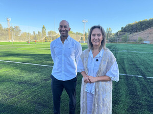 Se ultima la instalación del césped artificial vanguardista en los dos campos de fútbol anexos al Pedro Escartín