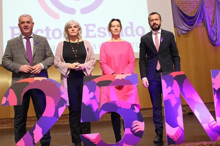 Guarinos apela a la responsabilidad y unidad de toda la sociedad por la eliminación de la violencia contra la mujer