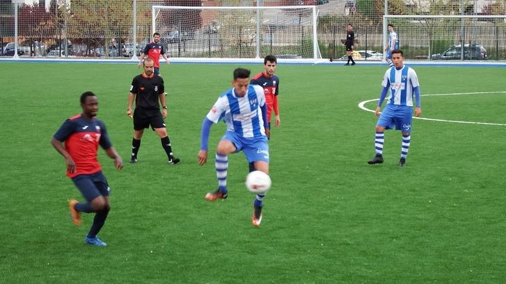 El Hogar Alcarreño derrota, 1-0, al Villa