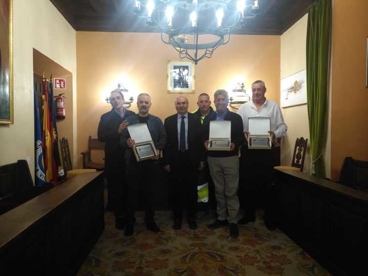 Homenaje del Ayuntamiento de Sigüenza a tres trabajadores municipales con motivo de su jubilación
