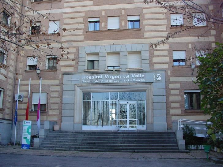 La madre de Emiliano García-Page ingresa en el Hospital del Valle de Toledo tras dar positivo en COVID-19