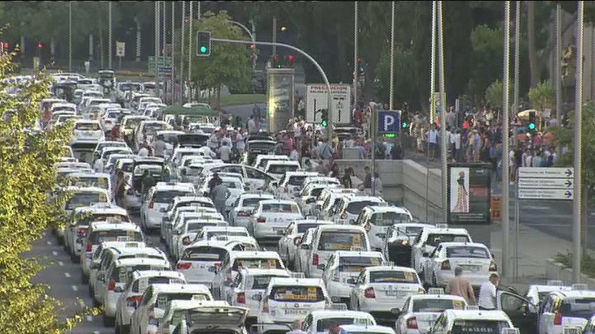 Antonio Román suspende su visita a FITUR por no poder acceder a IFEMA por la huelga de taxistas