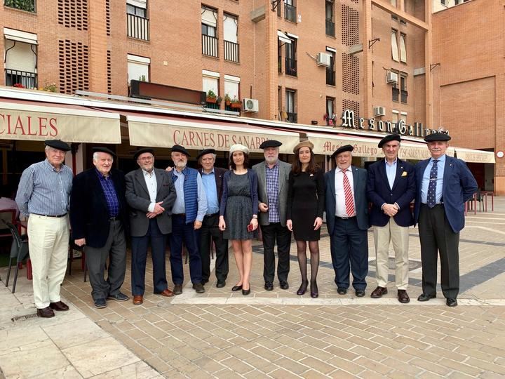 Laura y María Lara son galardonadas por la Asociación de la Boina de Madrid