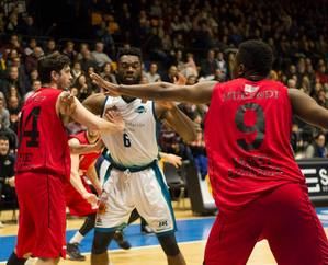 El Isover Basket Azuqueca logra su objetivo a falta de dos jornadas para el final de la primera fase