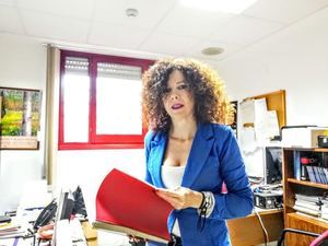 IU Azuqueca lamenta que el Gobierno socialista no quiera tomar medidas en los focos de marginalidad del bulevar de las Acacias