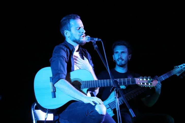 Anticipo del nuevo trabajo de Javier Matía, en el parque Pepe Loeches de Albalate