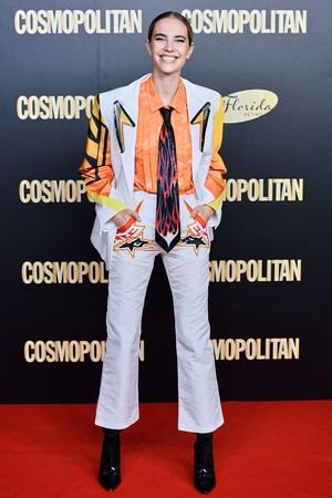 Brisa Fenoy con botas JCPAJARES en los Cosmo Awards