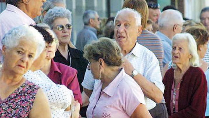 Castilla-La Mancha tiene en la actualidad 1,98 ocupados por cada pensionista