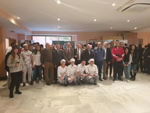 Latre anima a los estudiantes de hostelería de Guadalajara a seguir innovando porque en nuestra provincia hay futuro