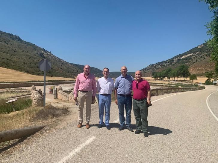 José Manue Latre y Alberto Domínguez asisten a las III Jornadas Blancas en Saelices de la Sal