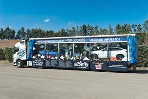 La Gorda, el camión de regalos más grande de Europa, visita el Área 103 y a beneficio de Nipace