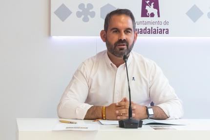 López Pomeda pide a Alberto Rojo y al PSOE que cesen en las mentiras y en el intento de enturbiar el buen trabajo de Ana Guarinos al frente del Ayuntamiento de Guadalajara