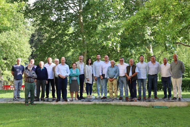 Castillo defiende la energía nuclear para ser energéticamente independientes frente al plan de cierre de las centrales del gobierno de Sánchez