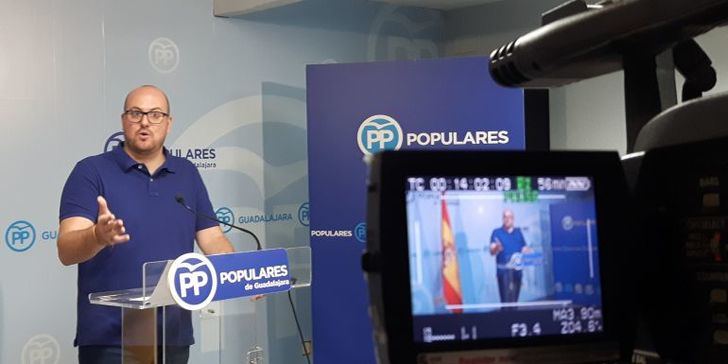 Castillo reclama al gobierno de Sánchez un plan de acción claro contra el desafío independentista