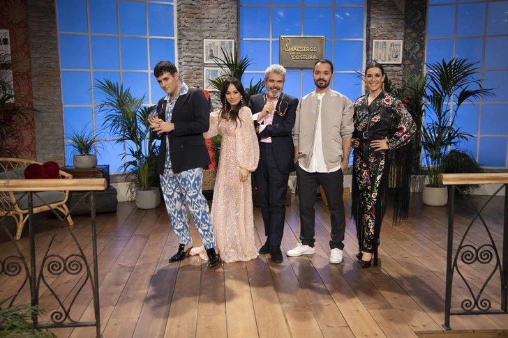 El programa de televisión Maestros de la Costura celebra esta noche su semifinal viajando a la Edad Media para vestir a dos damas de la Corte de Castilla, en Sigüenza