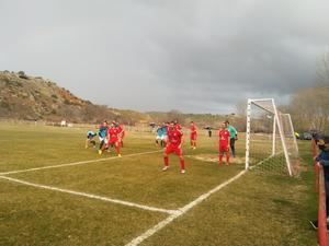 El CD Mandayona pierde su primer partido contra el CD Atlético Guadalajara B