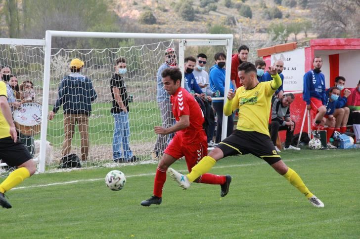 Mandayona continúa primero tras su victoria ante el Tórtola