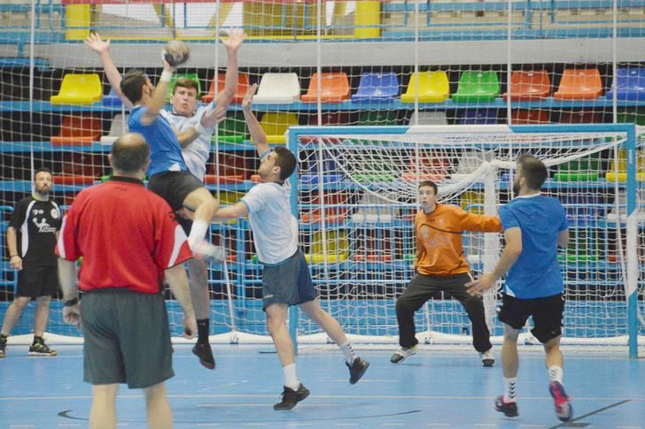 El XXII Maratón de Balonmano se juega este sábado en el polideportivo Ciudad de Azuqueca