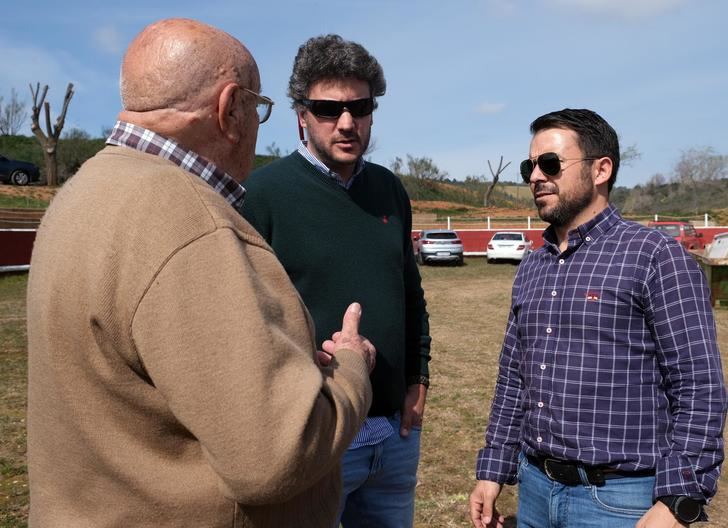 López Maraver recuerda a Rojo su “traición a Guadalajara” durante un acto de VOX en Robledillo de Mohernando