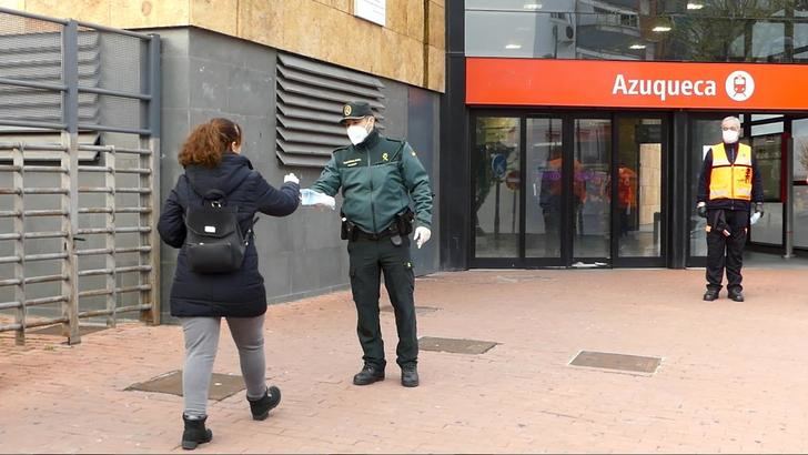 Comienzan a repartirse en la provincia de Guadalajara las 54.000 mascarillas que el Gobierno de España adquirió para desplazamientos al trabajo