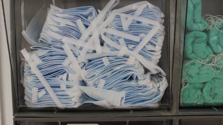 Detenidas tres personas por vender mascarillas ilegales en Guadalajara