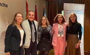 El Colegio de médicos de Guadalajara ha participado en una jornada centrada en poner en marcha estrategias para promover una medicina más humana