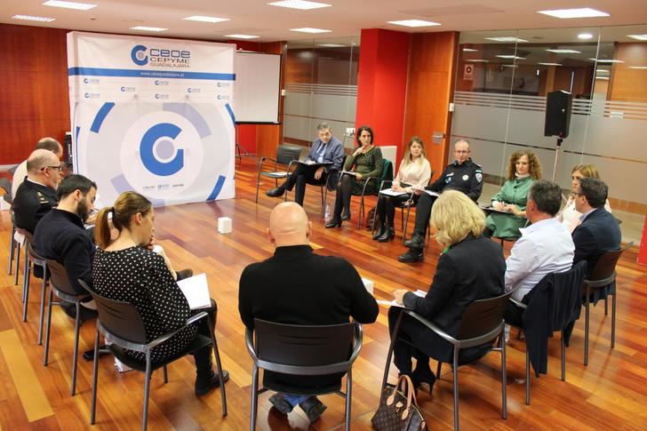CEOE CEPYME Guadalajara reúne a la Mesa de trabajo contra la economía sumergida