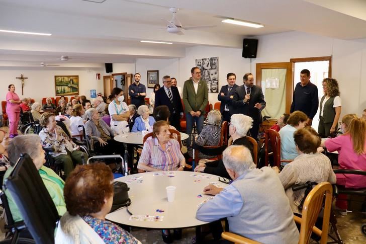 Núñez alerta de la situación de extremo peligro de las residencias de la región ante la escasa apuesta de Page por la atención a los mayores