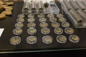 Descubiertas 473 monedas de época tardoantigua en un recipiente cerámico hallado en el Cerro de Miradores de Caracuel de Calatrava