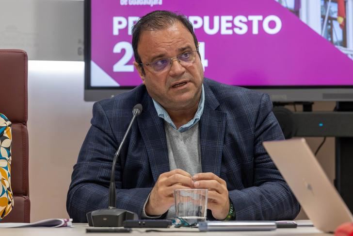 Morejón: “Rojo es el único que ha traicionado y estafado a los guadalajareños con su apoyo a la Amnistía y con sus cuentas”