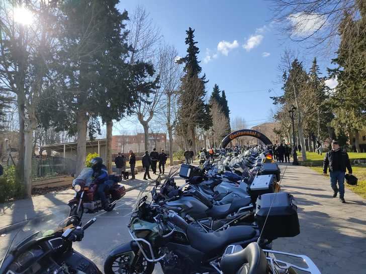 Alrededor de cinco mil motos y siete mil moteros en la matinal A los huevos fritos con patatas del pasado domingo en Sacedón
